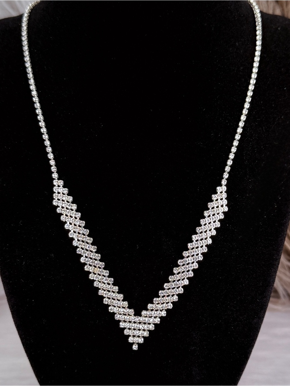Silver Tone Clear Rhinestone V Necklace